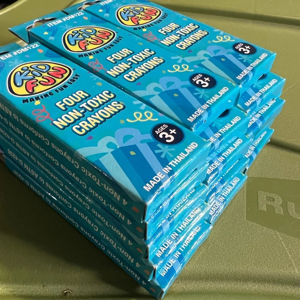 15 Mini Kids Fun Crayons boxes.